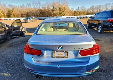 2015 BMW 328 Xi z USA, uszkodzony, nr VIN WBA3B3C54FF545590